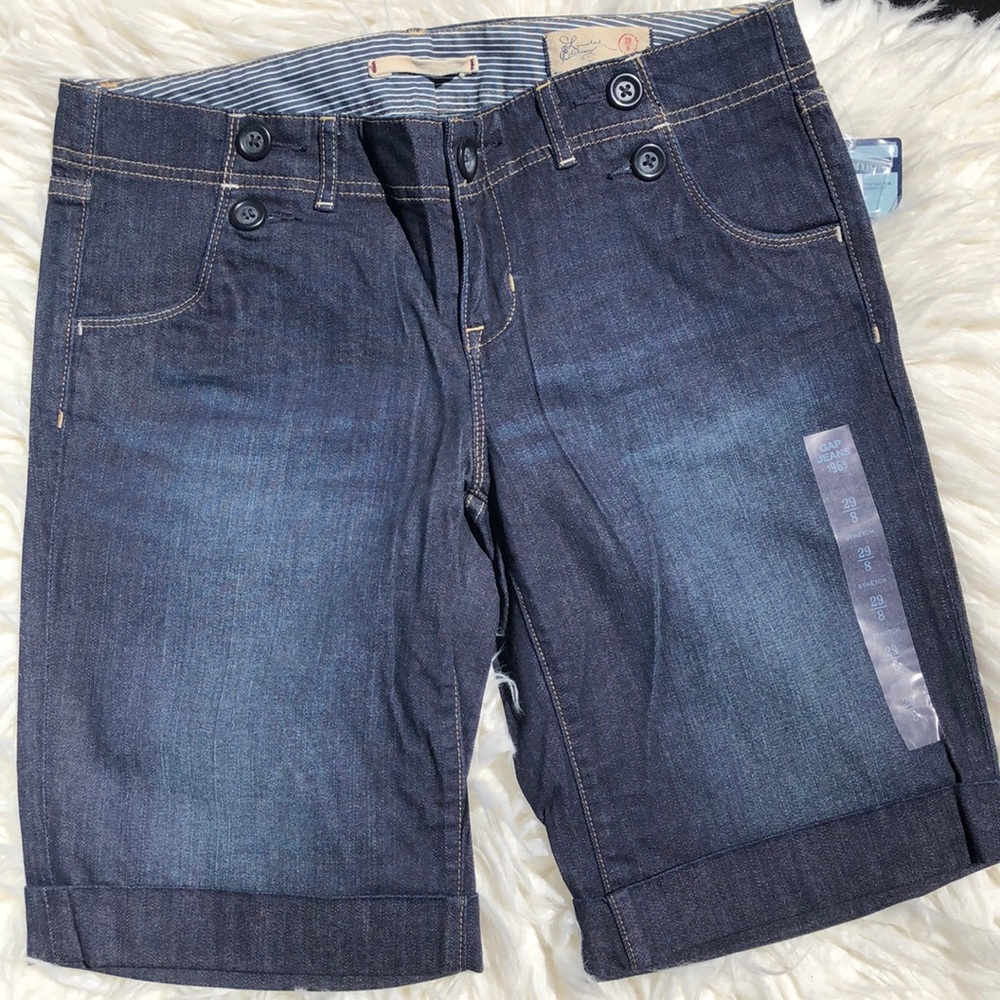 NWT Gap Limited Edition Denim Shorts Sz 8/29